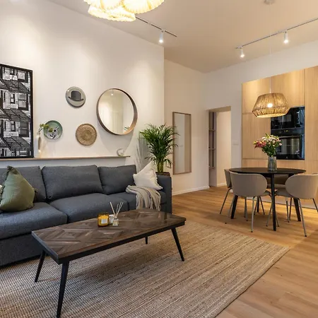 Boho Renovated Apartment Close To National Theather Prague Exterior photo