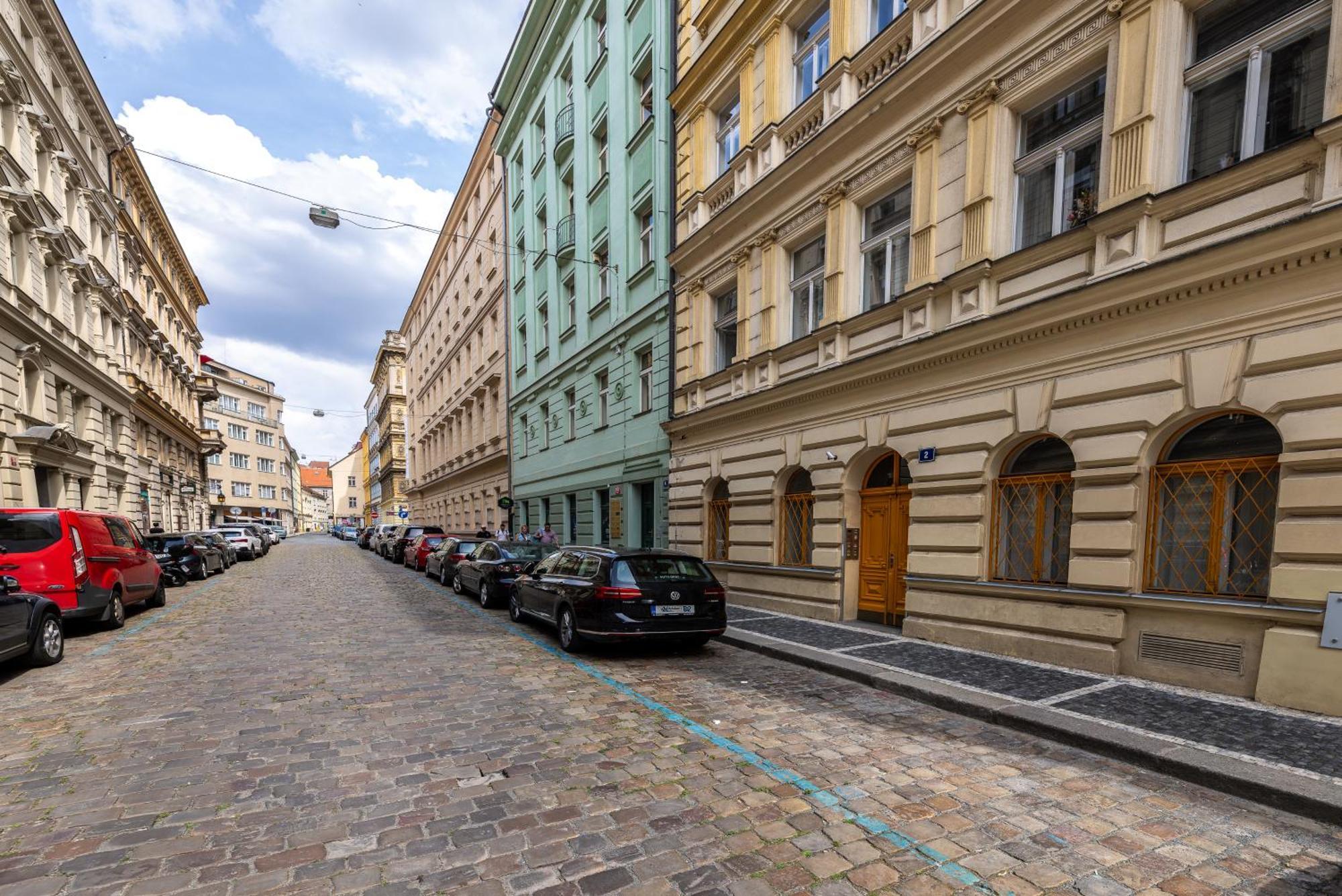 Boho Renovated Close To National Theather Prague